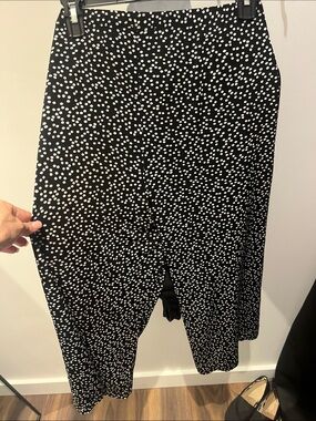 Black and White Polka Dot Cropped Pants
